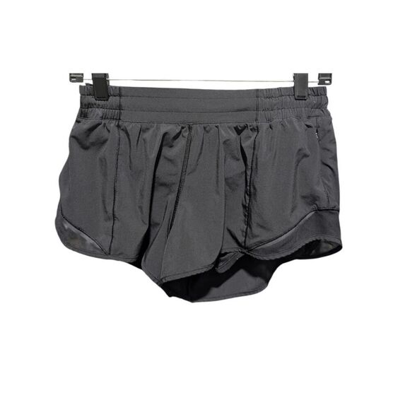 LULULEMON ATHLETICA Hotty Hot Short II '2.5" In Black Size 8Reg - Picture 4 of 5